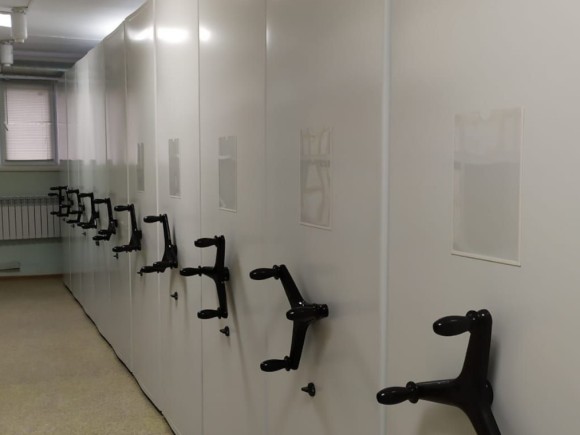 Рамка для описи на стеллаже